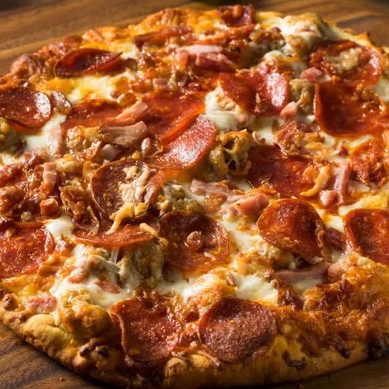 Meat Lovers Pizza: A Carnivore's Delight